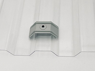 Скоба для крепления профилированного ПК МП/С-20 серая
